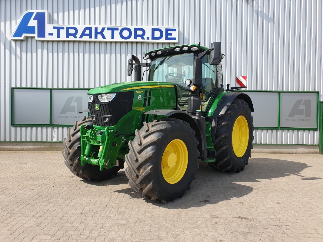 John Deere 6250R - Трактор