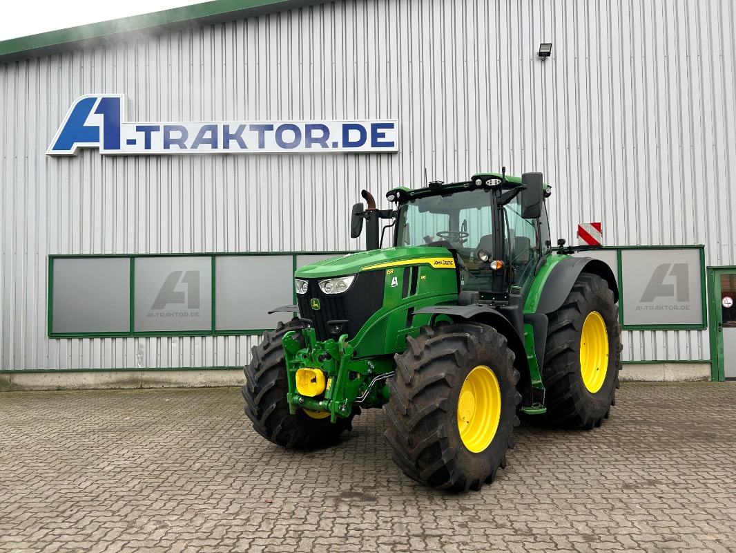 John Deere 6R 195 - Traktor