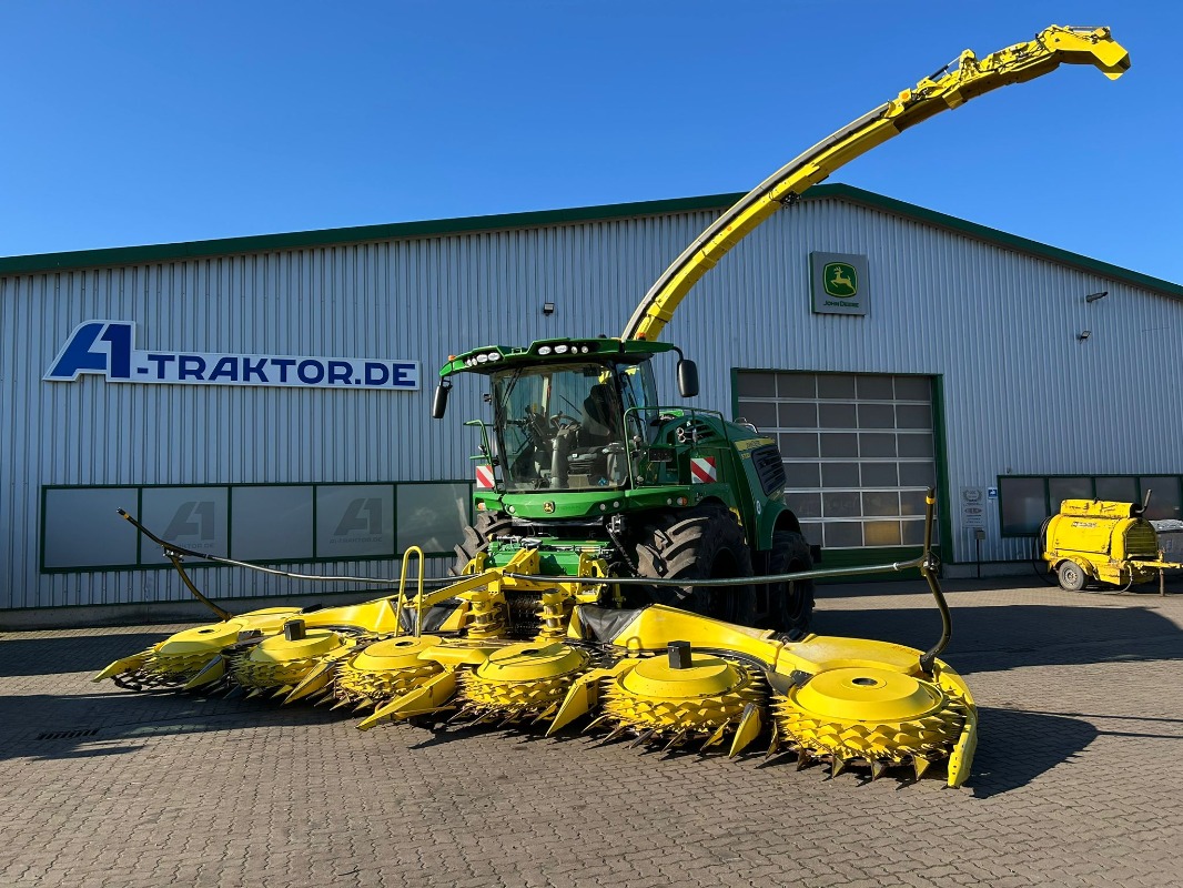 John Deere 9700i - Picador de campo